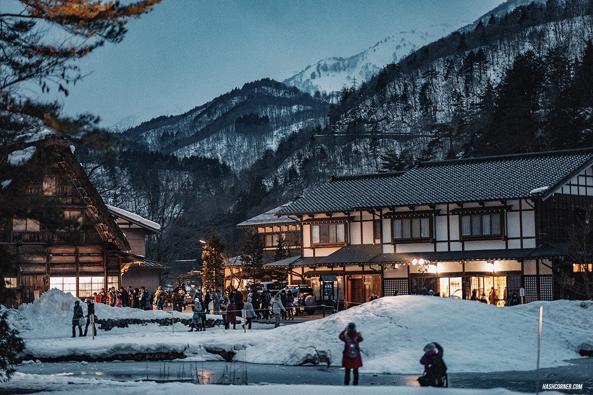 Shirakawa-go Winter Light Up : Japan Travel Guide