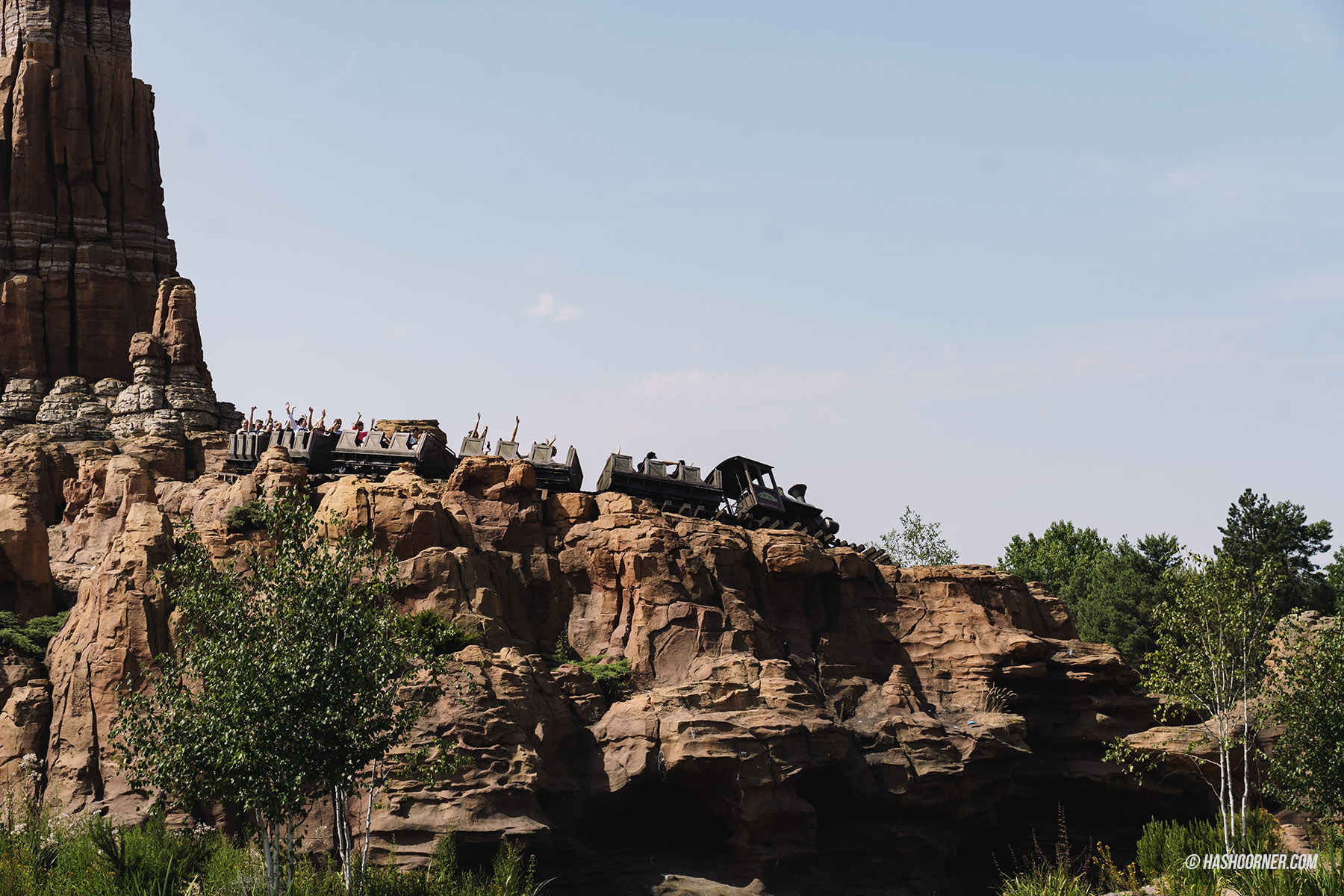 รีวิว Disneyland Paris x ปารีส เล่นจัดเต็มสองปาร์ค