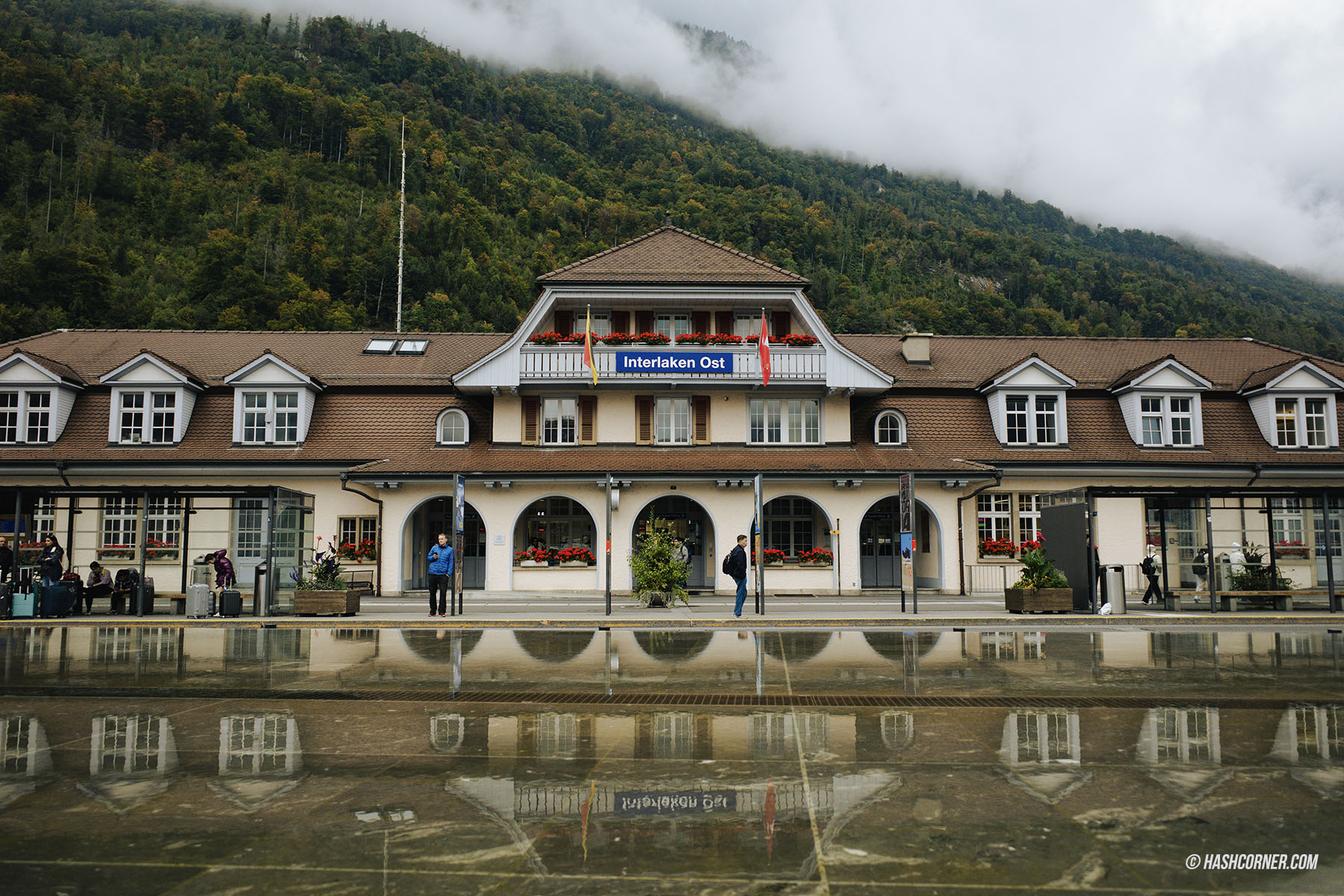 รีวิว อินเทอร์ลาเคิน (Interlaken) x สวิตเซอร์แลนด์ เมืองสองทะเลสาบ