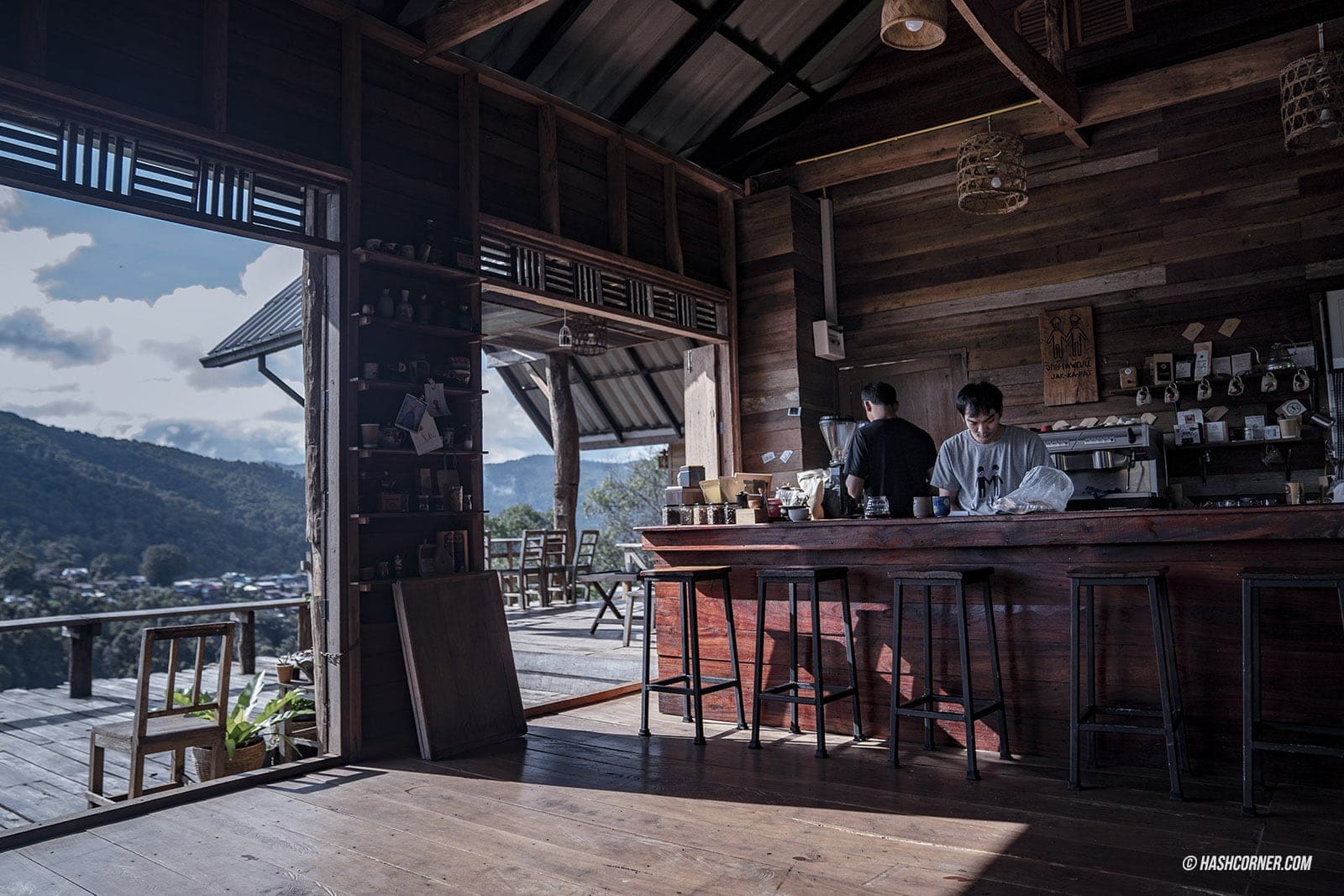 รีวิว น่าน: 27 ที่เที่ยวน่านสุดปัง! สะปัน-บ่อเกลือ-ปัว