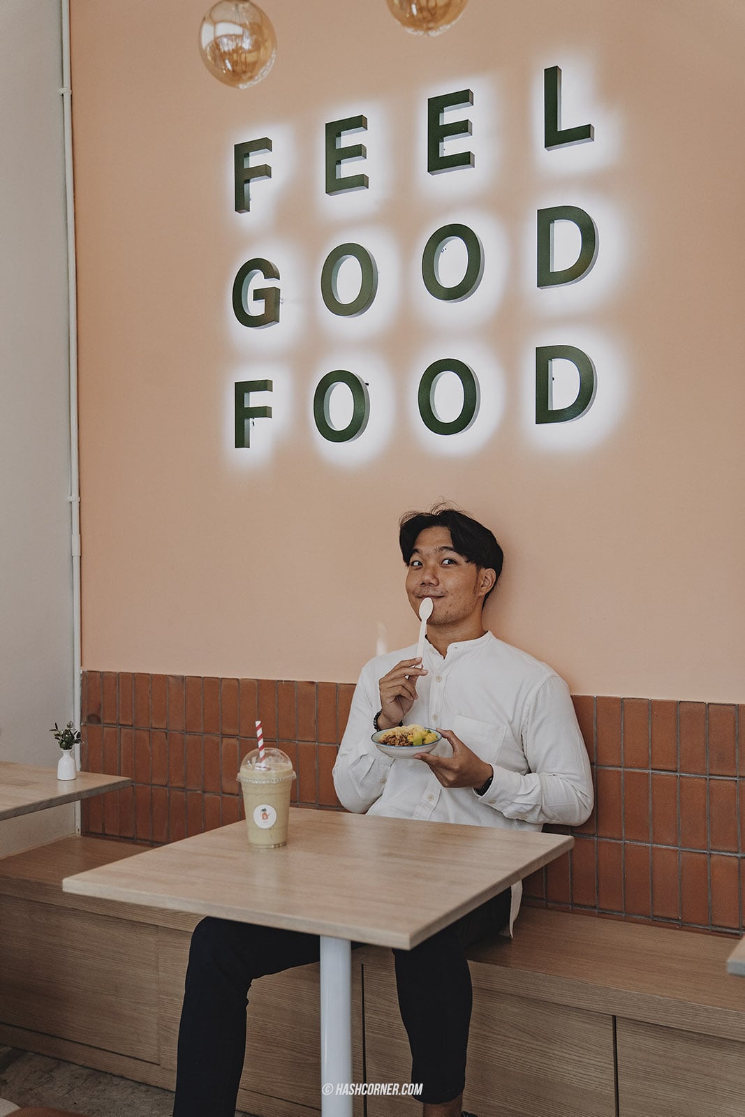 รีวิว อารีย์ x 9 คาเฟ่ ร้านอาหารและของกิน ต้องมาลอง!