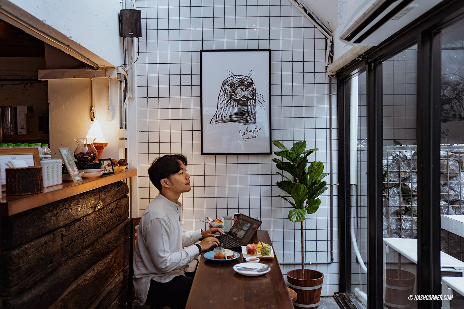 รีวิว อารีย์ x 9 คาเฟ่ ร้านอาหารและของกิน ต้องมาลอง!