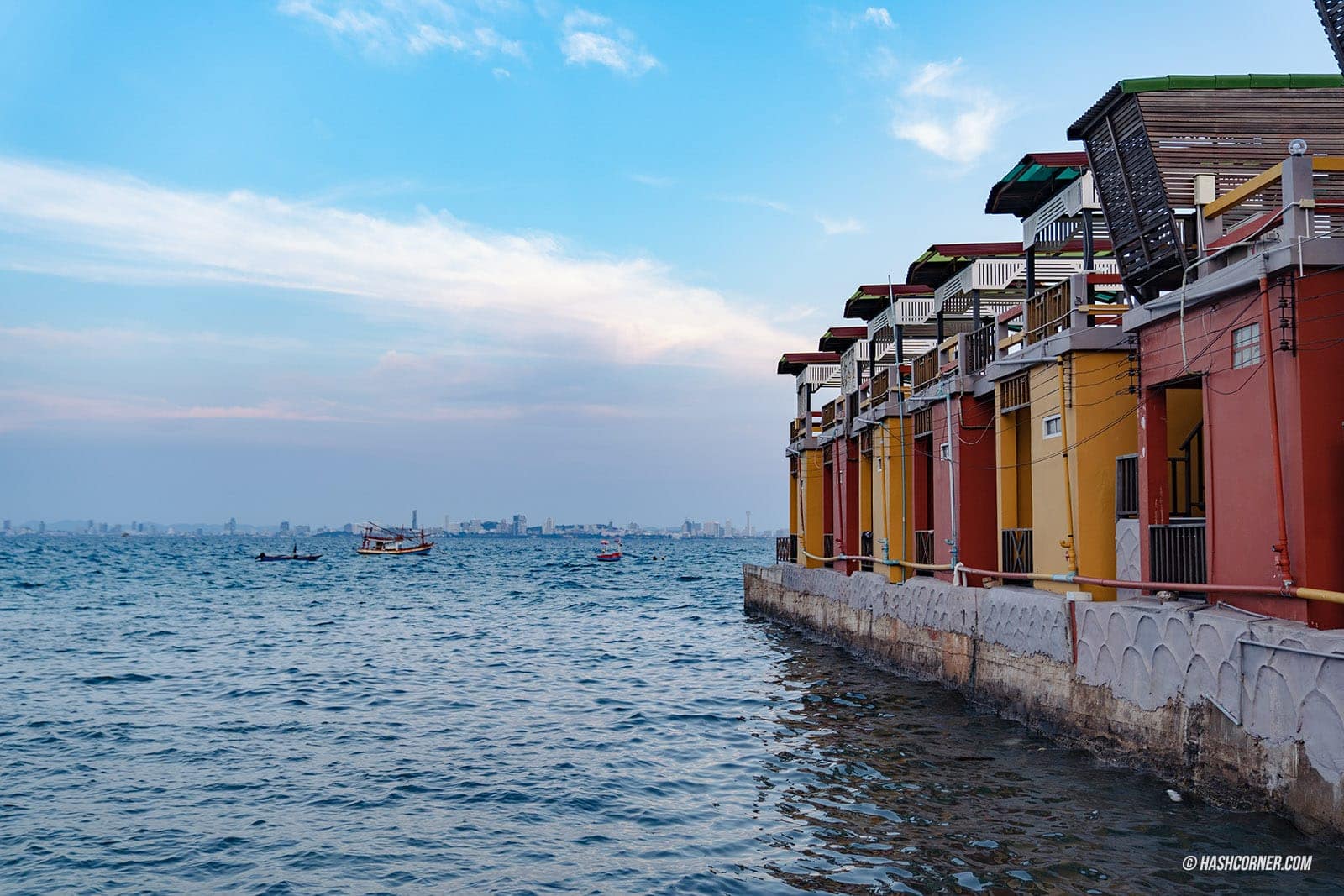 รีวิว เกาะล้าน x พัทยา รวมที่เที่ยวชายหาด-คาเฟ่ สุดปัง!