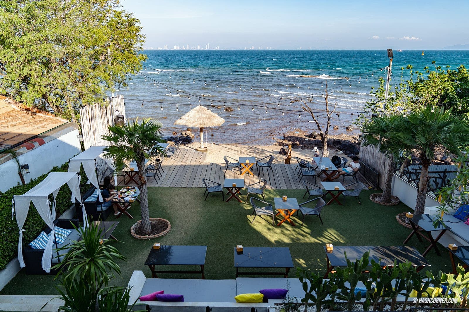รีวิว เกาะล้าน x พัทยา รวมที่เที่ยวชายหาด-คาเฟ่ สุดปัง!