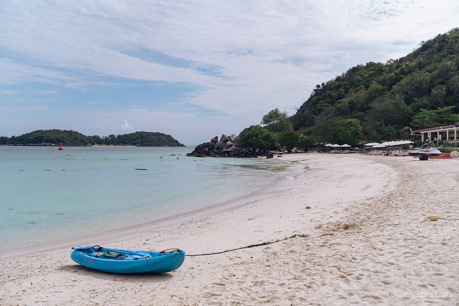 รีวิว เกาะล้าน x พัทยา รวมที่เที่ยวชายหาด-คาเฟ่ สุดปัง!