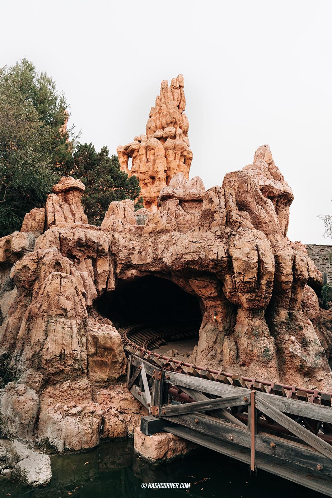 รีวิว Disneyland Park x แคลิฟอร์เนีย (California) เล่นหนักจัดเต็ม!