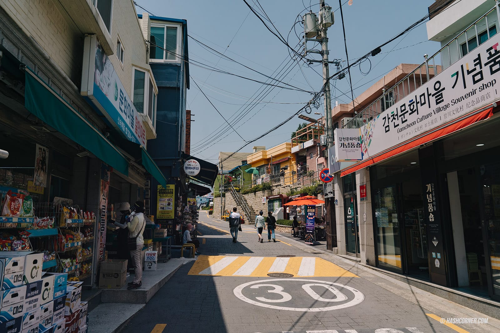 รีวิว หมู่บ้านวัฒนธรรมคัมชอน (Gamcheon Culture Village) x ปูซาน หมู่บ้านสุดคิวท์ที่ต้องมา