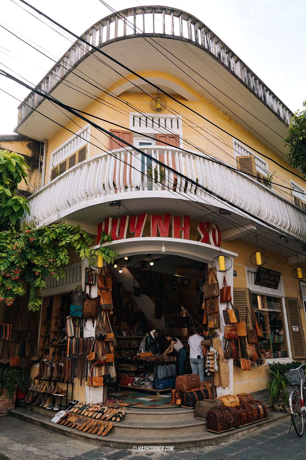 Hoi An Travel Review: Vietnam&#8217;s Yellow Ancient Town