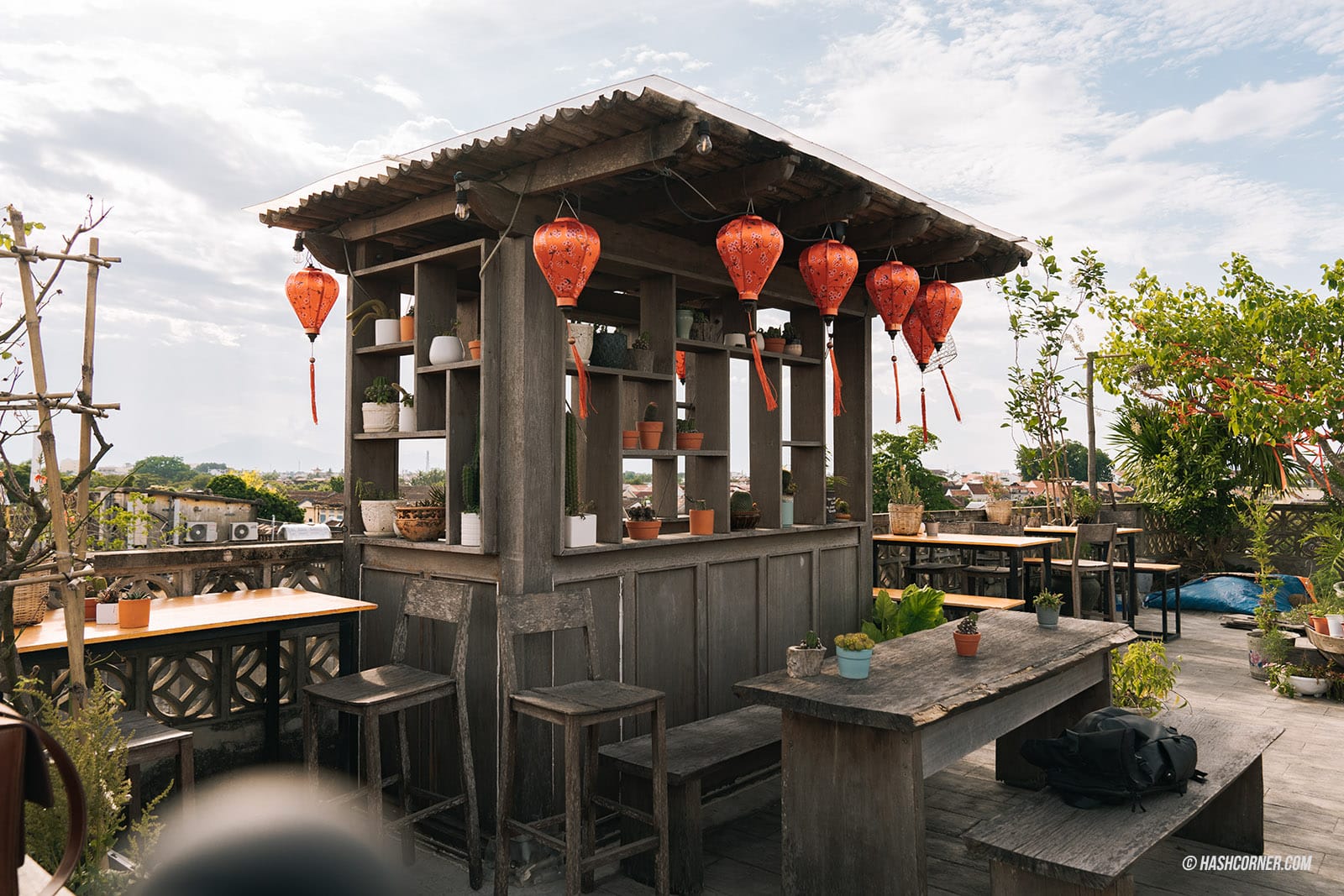 Hoi An Travel Review: Vietnam&#8217;s Yellow Ancient Town