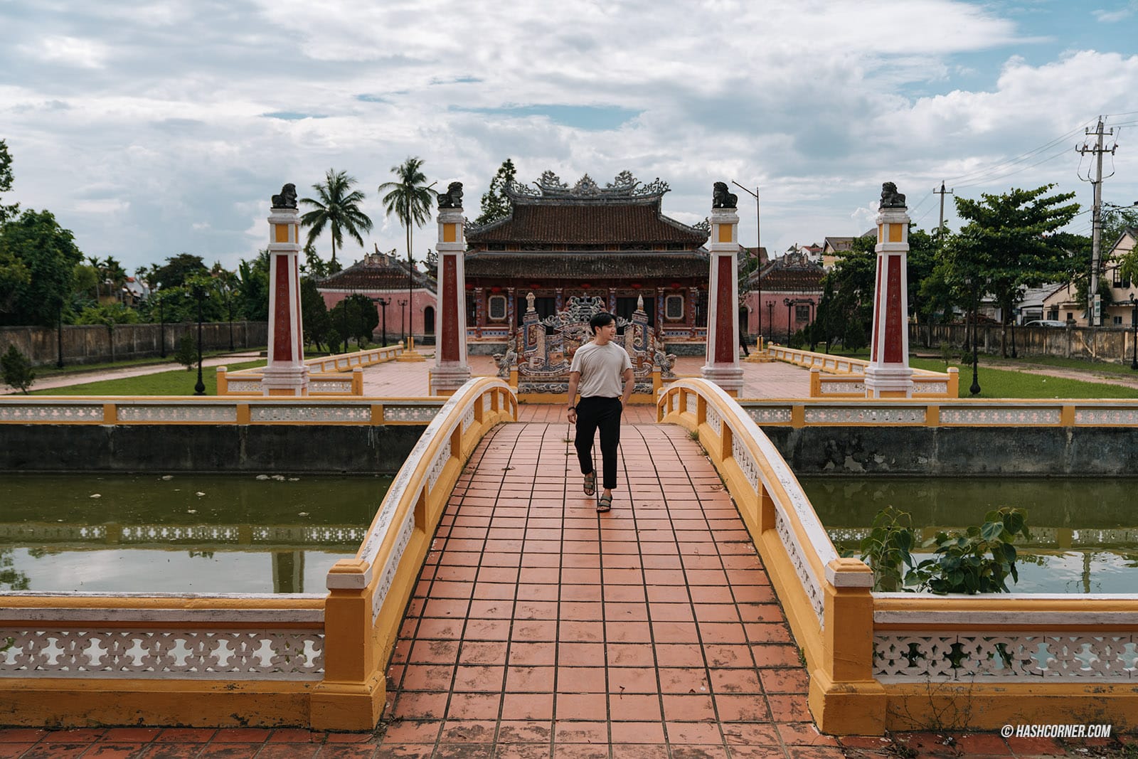 Hoi An Travel Review: Vietnam&#8217;s Yellow Ancient Town