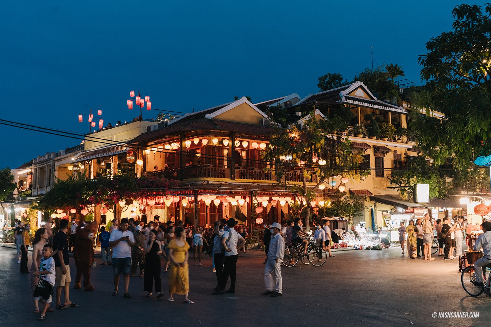 Hoi An Travel Review: Vietnam&#8217;s Yellow Ancient Town