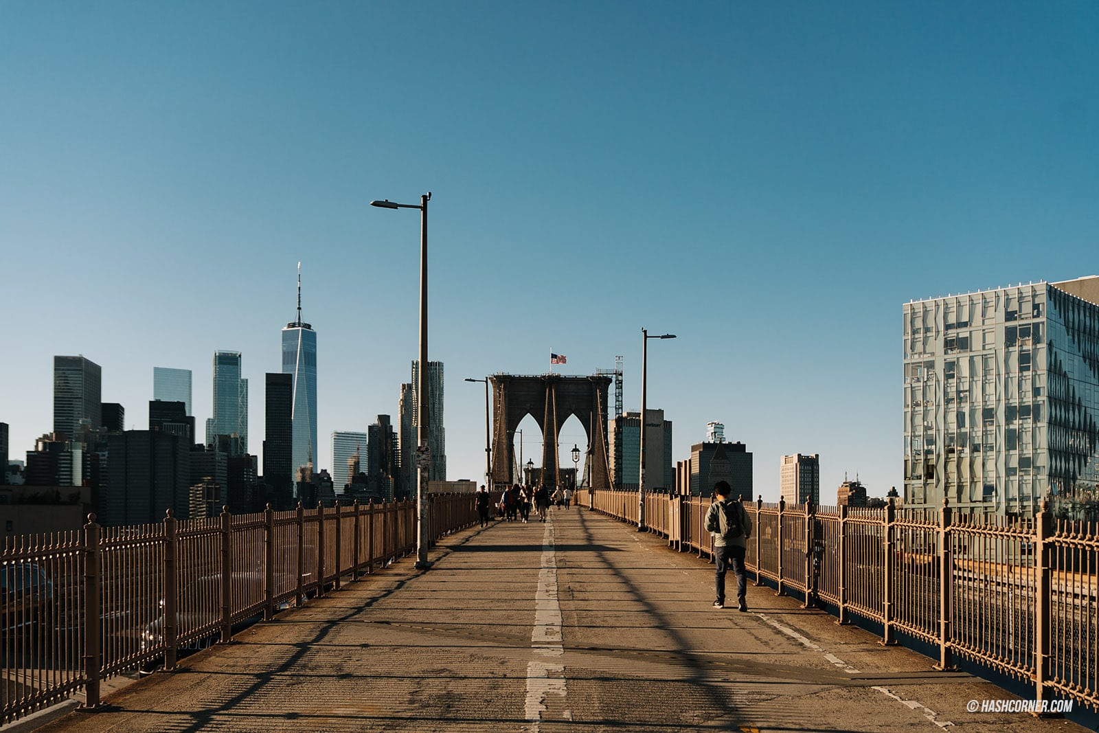 รีวิว สะพานบรูคลิน (Brooklyn Bridge) x นิวยอร์ก เดินเที่ยวถ่ายรูปสุดชิค