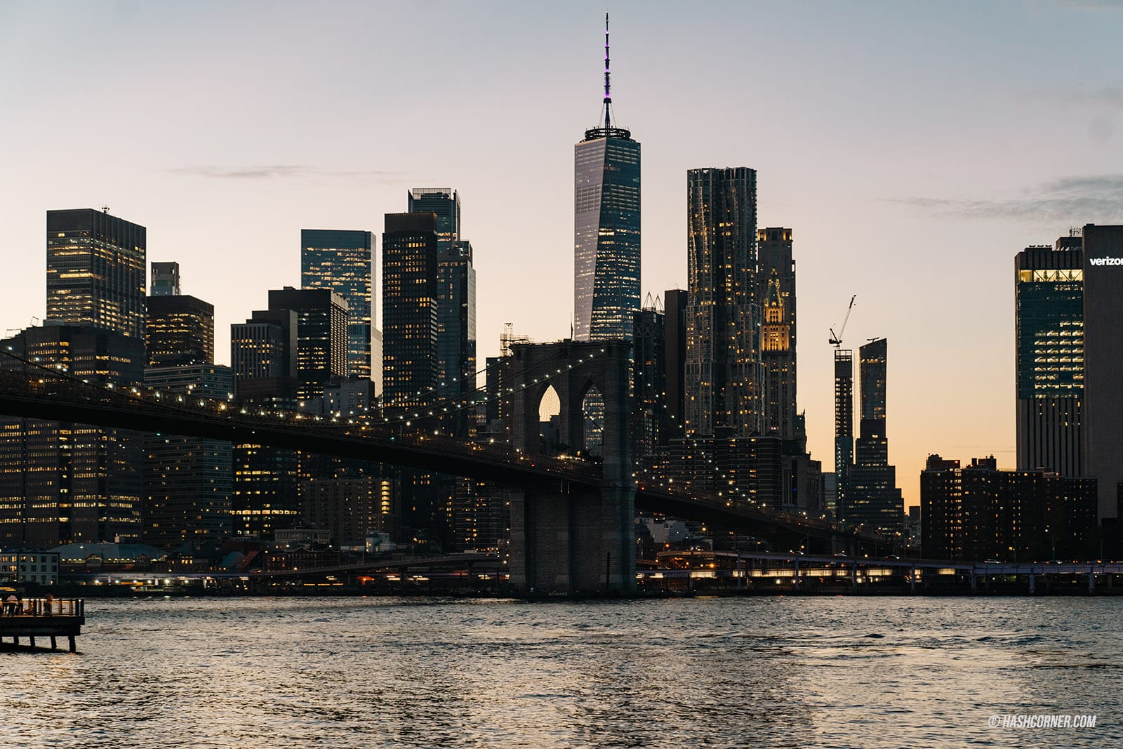 รีวิว สะพานบรูคลิน (Brooklyn Bridge) x นิวยอร์ก เดินเที่ยวถ่ายรูปสุดชิค