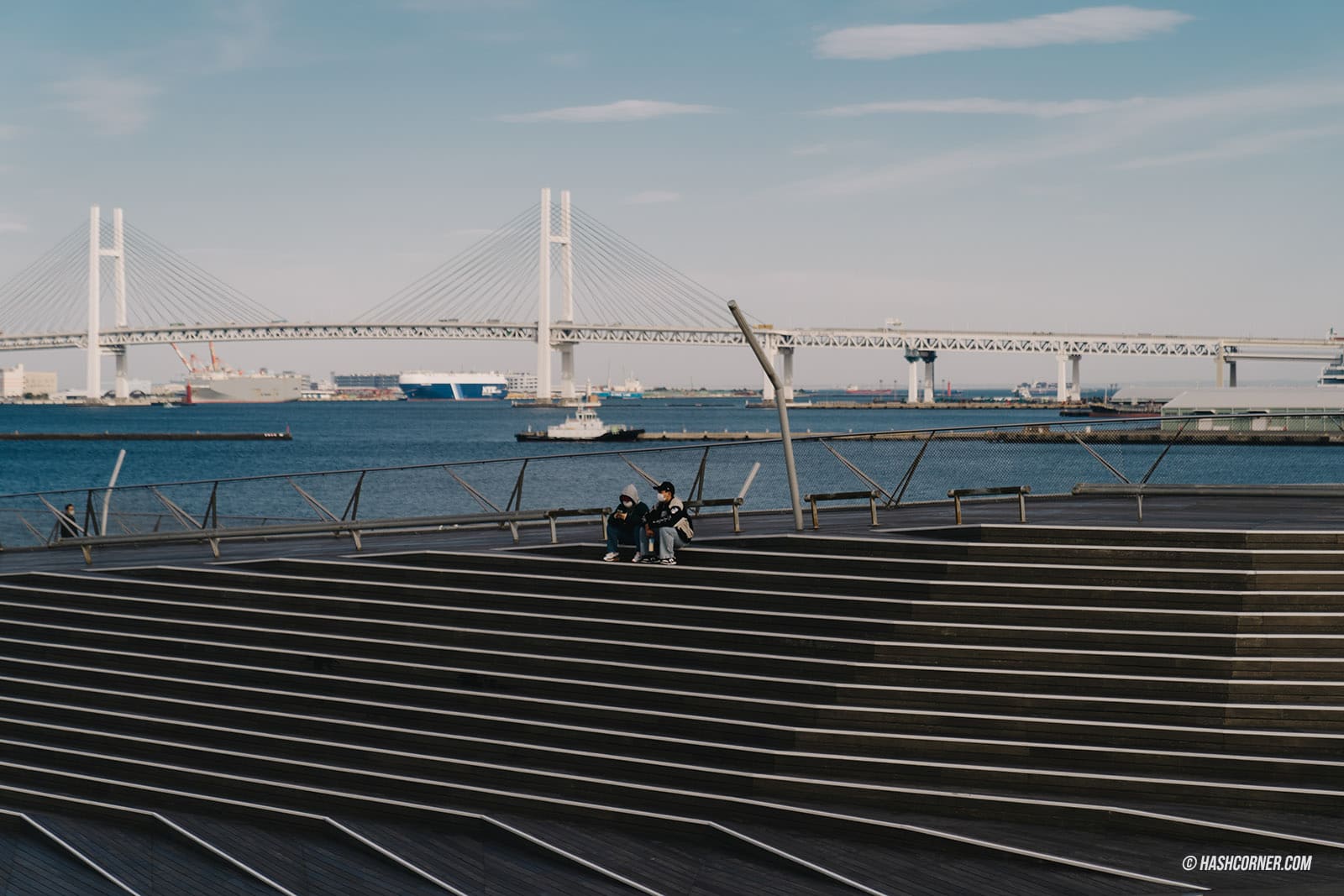 รีวิว ท่าเรือโอซันบาชิ (Osanbashi Terminal) x โยโกฮาม่า สวนสาธารณะรูฟท็อป