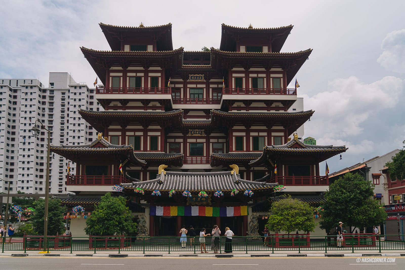 รีวิว วัดพระเขี้ยวแก้ว (Buddha Tooth Relic Temple) x สิงคโปร์