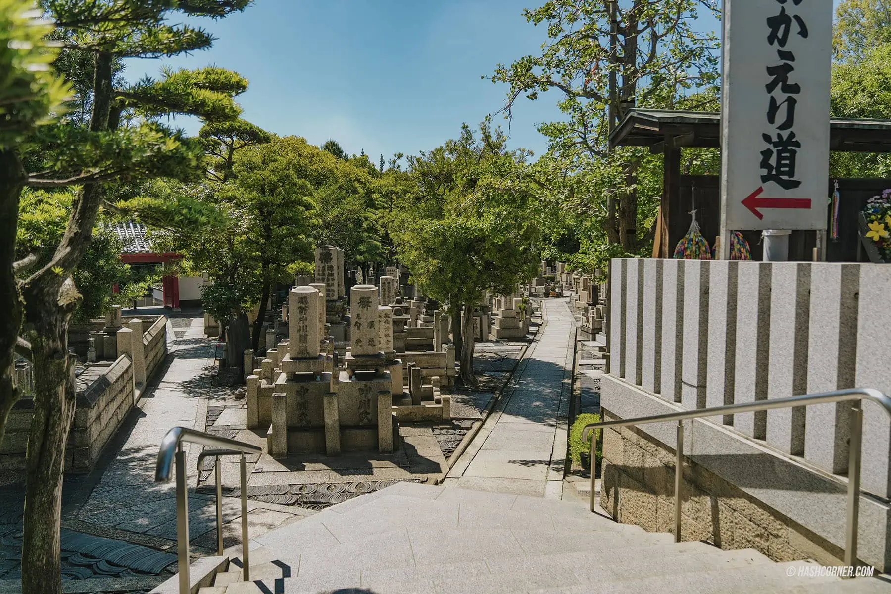 รีวิว วัดอิชชินจิ (Isshinji Temple) x โอซาก้า วัดที่สร้างพระพุทธรูปจากเถ้ากระดูก