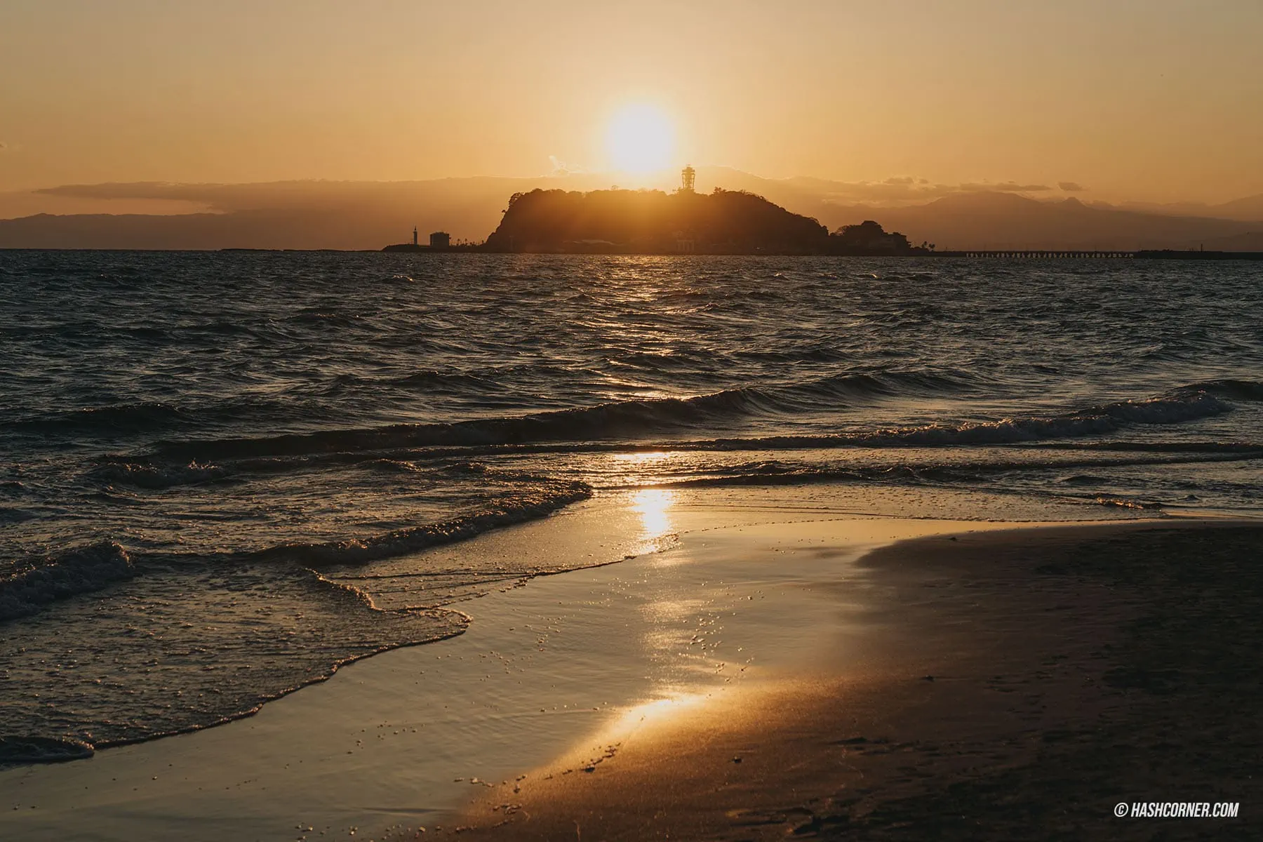 รีวิว ชายหาดชิจิริกาฮามะ (Shichirigahama Beach) x คามาคุระ จุดพระอาทิตย์ตกสวยที่สุด