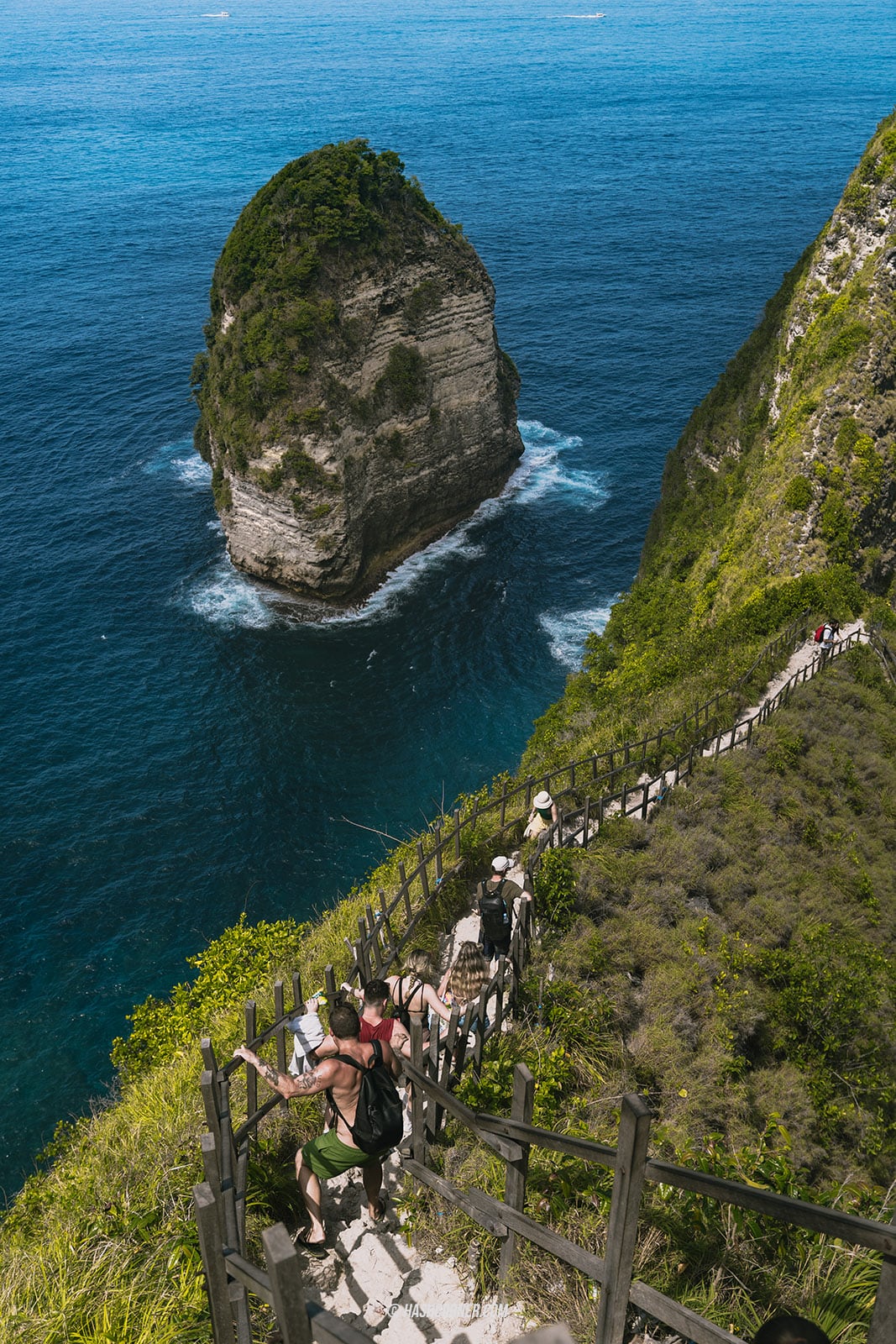 รีวิว หน้าผาทีเร็กซ์ หาดเกอลิงกิง (Kelingking Beach) x เกาะนูซาเปอนีดา บาหลี