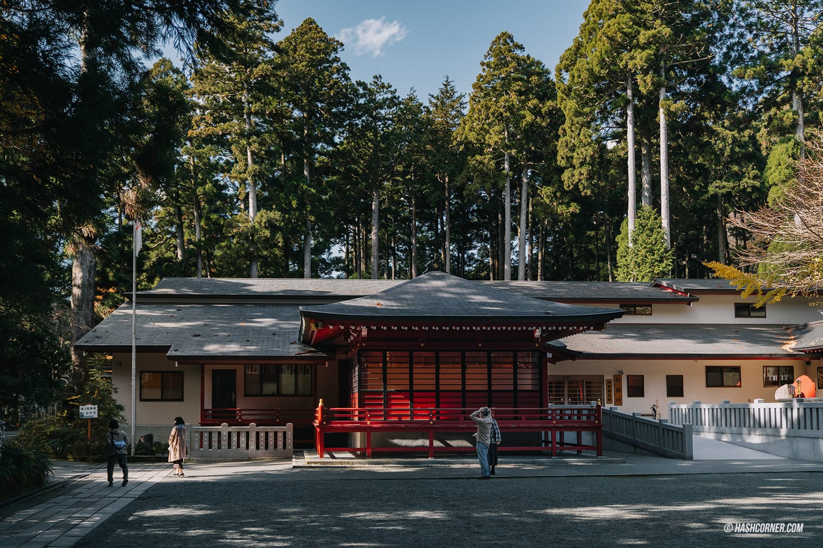 รีวิว ศาลเจ้าฮาโกเน่ (Hakone Shrine) x ฮาโกเน่ ศาลเจ้าเก่าแก่อายุ 1,250 ปี
