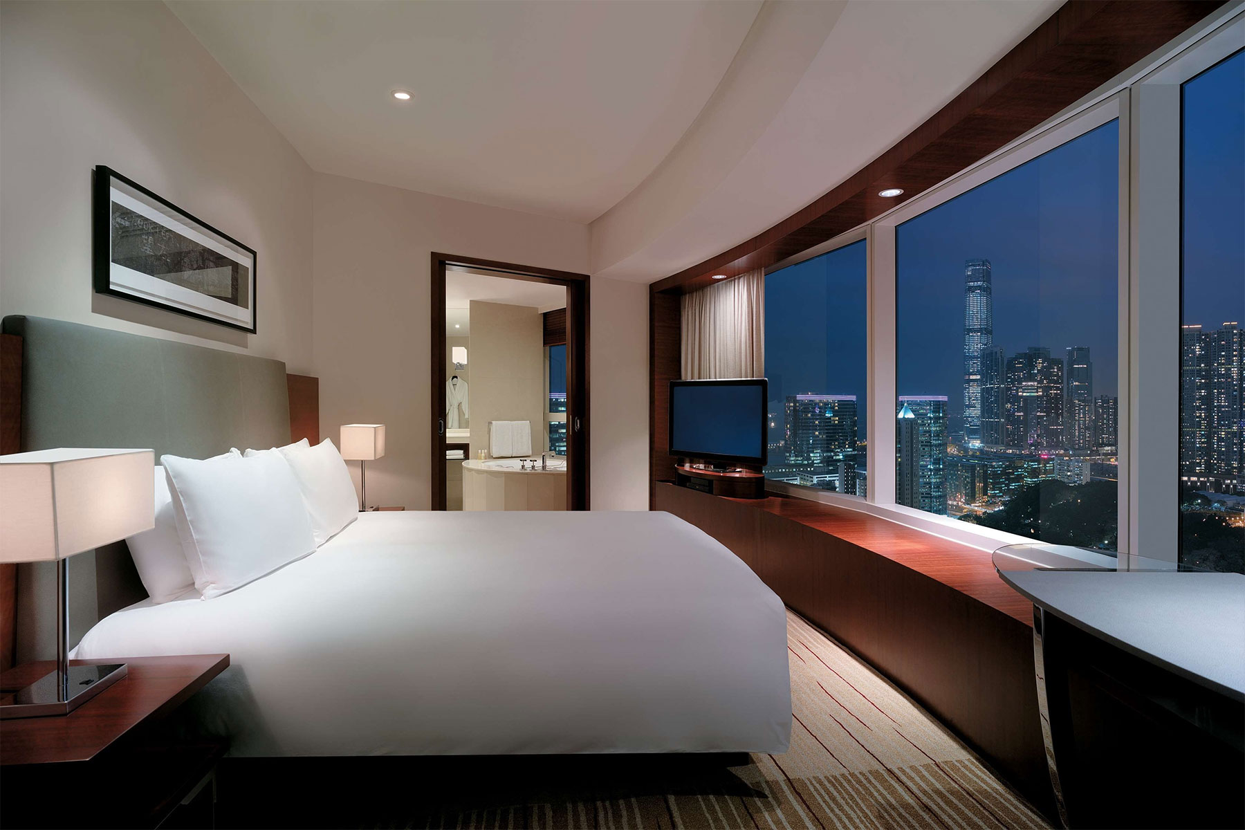ที่พักฮ่องกง (Hong Kong): พักย่านไหนดี? แนะนำโรงแรมปี 2025