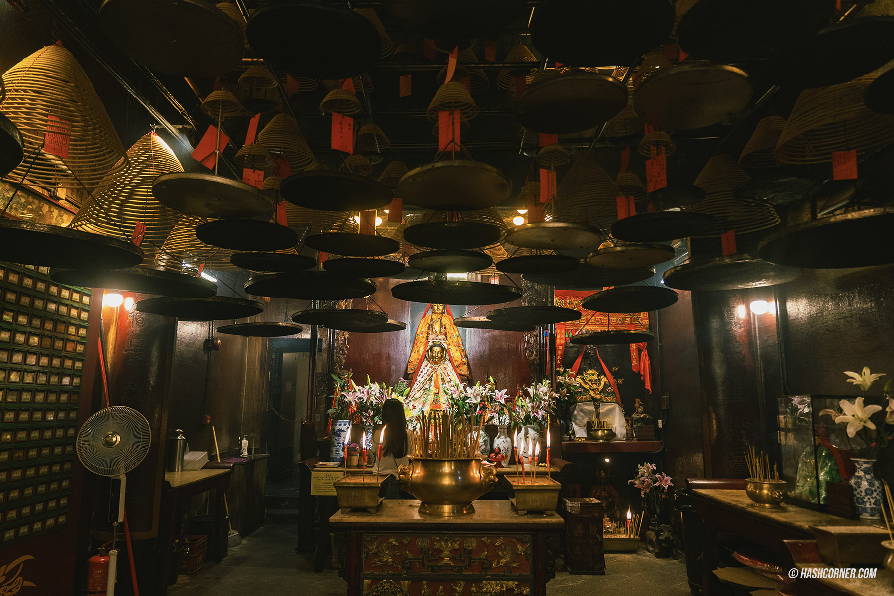 รีวิว วัดหม่านโหม่ว (Man Mo Temple) x ฮ่องกง วัดเก่าแก่ที่สายมูต้องมา