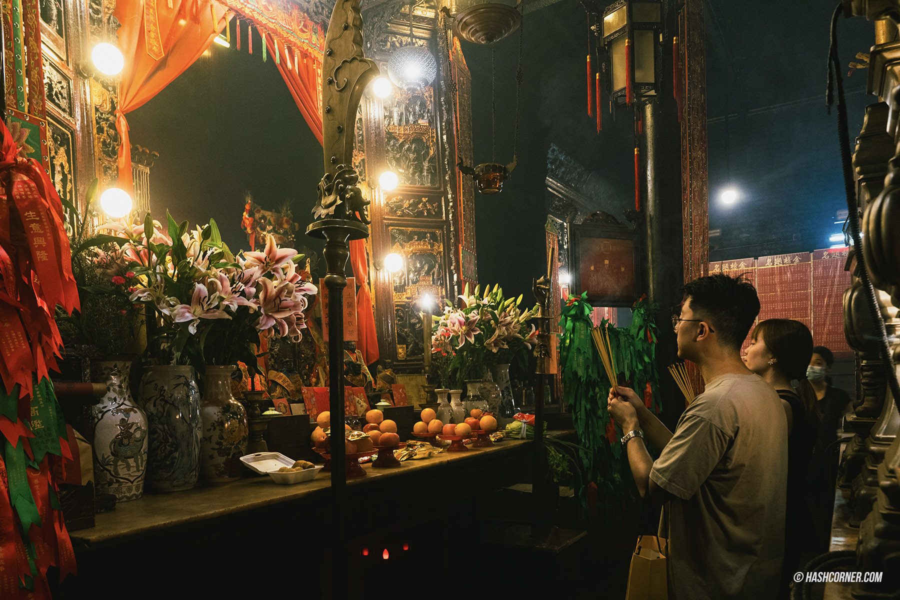 รีวิว วัดหม่านโหม่ว (Man Mo Temple) x ฮ่องกง วัดเก่าแก่ที่สายมูต้องมา