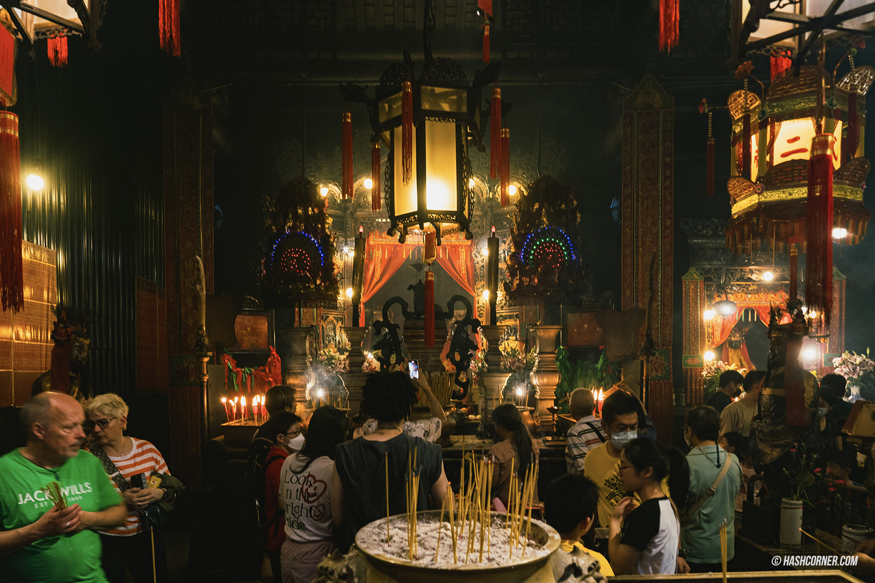 รีวิว วัดหม่านโหม่ว (Man Mo Temple) x ฮ่องกง วัดเก่าแก่ที่สายมูต้องมา