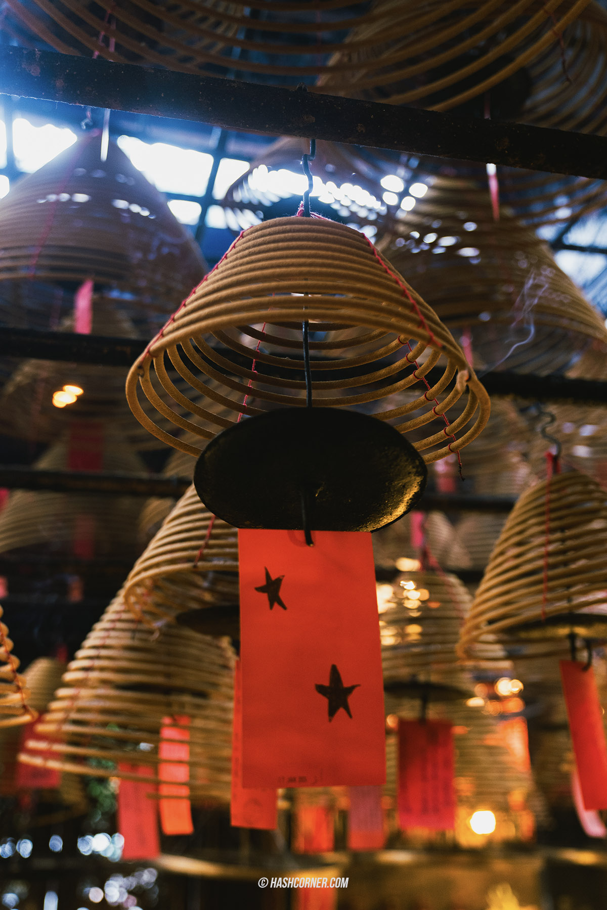 รีวิว วัดหม่านโหม่ว (Man Mo Temple) x ฮ่องกง วัดเก่าแก่ที่สายมูต้องมา