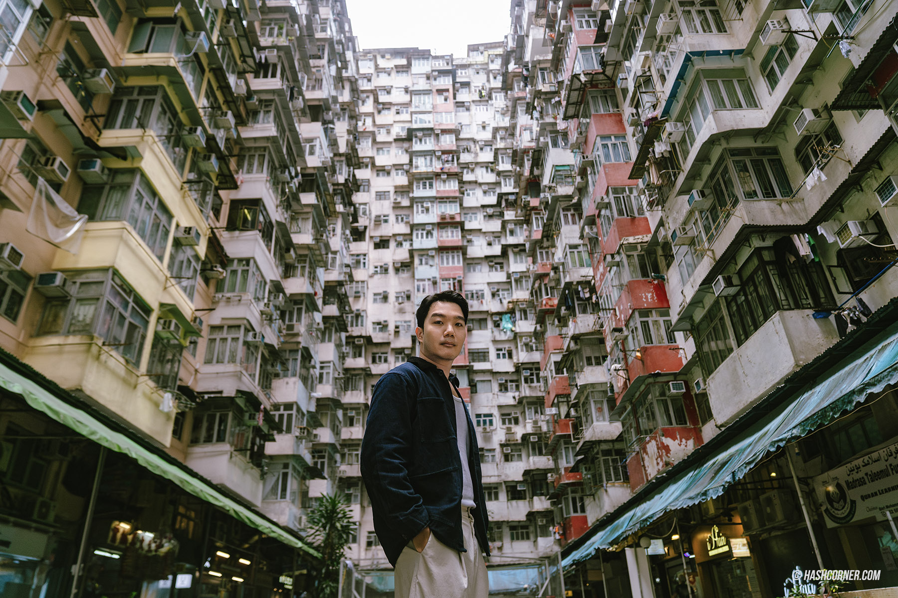 รีวิว Yick Cheong Building x ฮ่องกง ถ่ายรูปสุดชิคกับตึกทรานฟอร์เมอร์