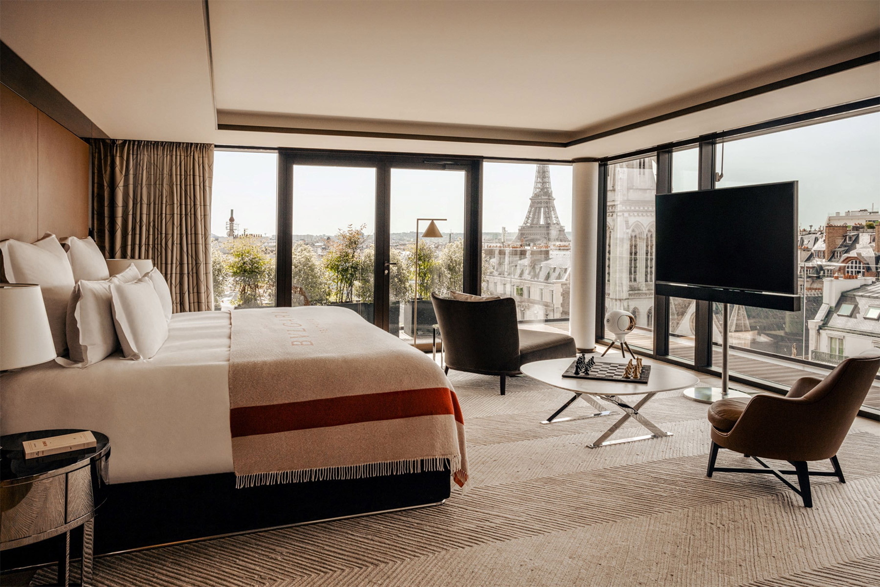 12 Best Eiffel Tower View Hotels in Paris for 2026