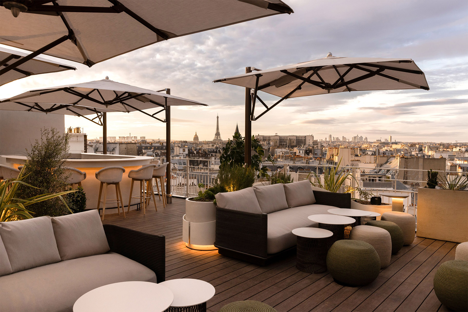 12 Best Eiffel Tower View Hotels in Paris for 2026