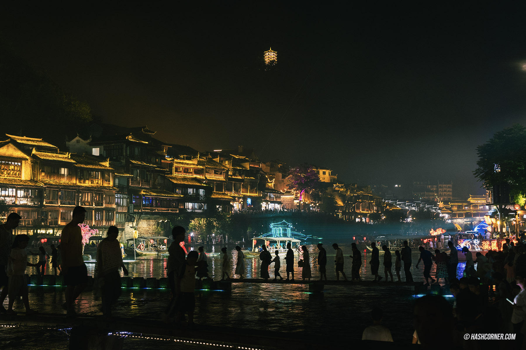 รีวิว เฟิ่งหวง (Fenghuag) x จีน เมืองโบราณที่ยังมีชีวิต